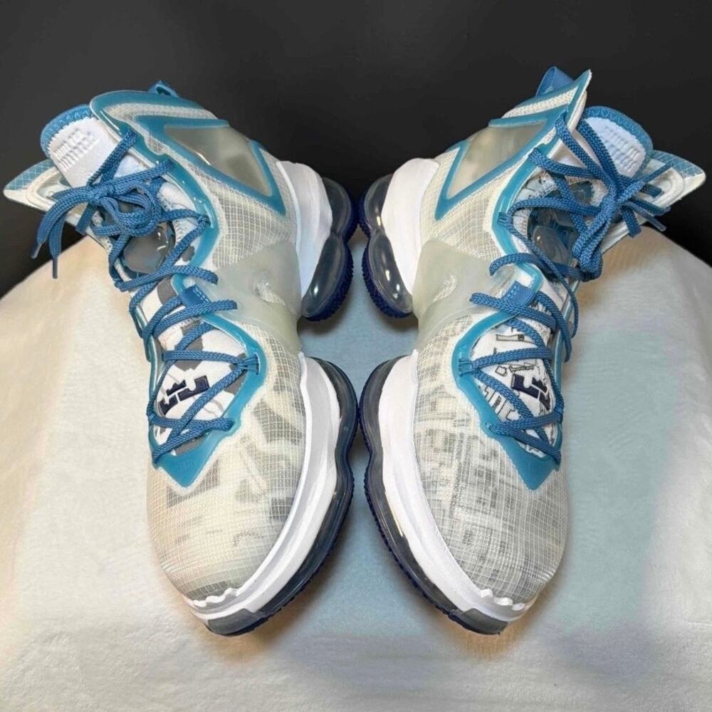 Nike LeBron 19 “Space Jam: Legacy Sweatsuit” DC9338-100 | 11.5M